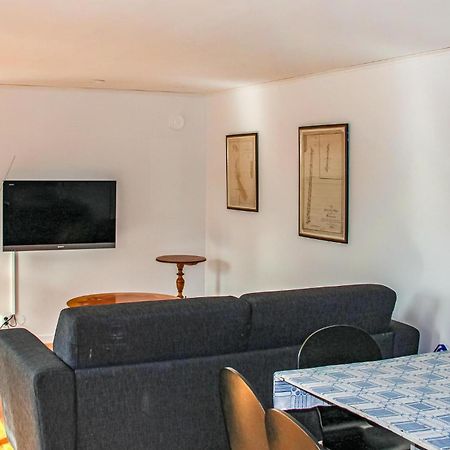1 Bedroom Lovely Home In Sturkoe Bredavik  Екстериор снимка
